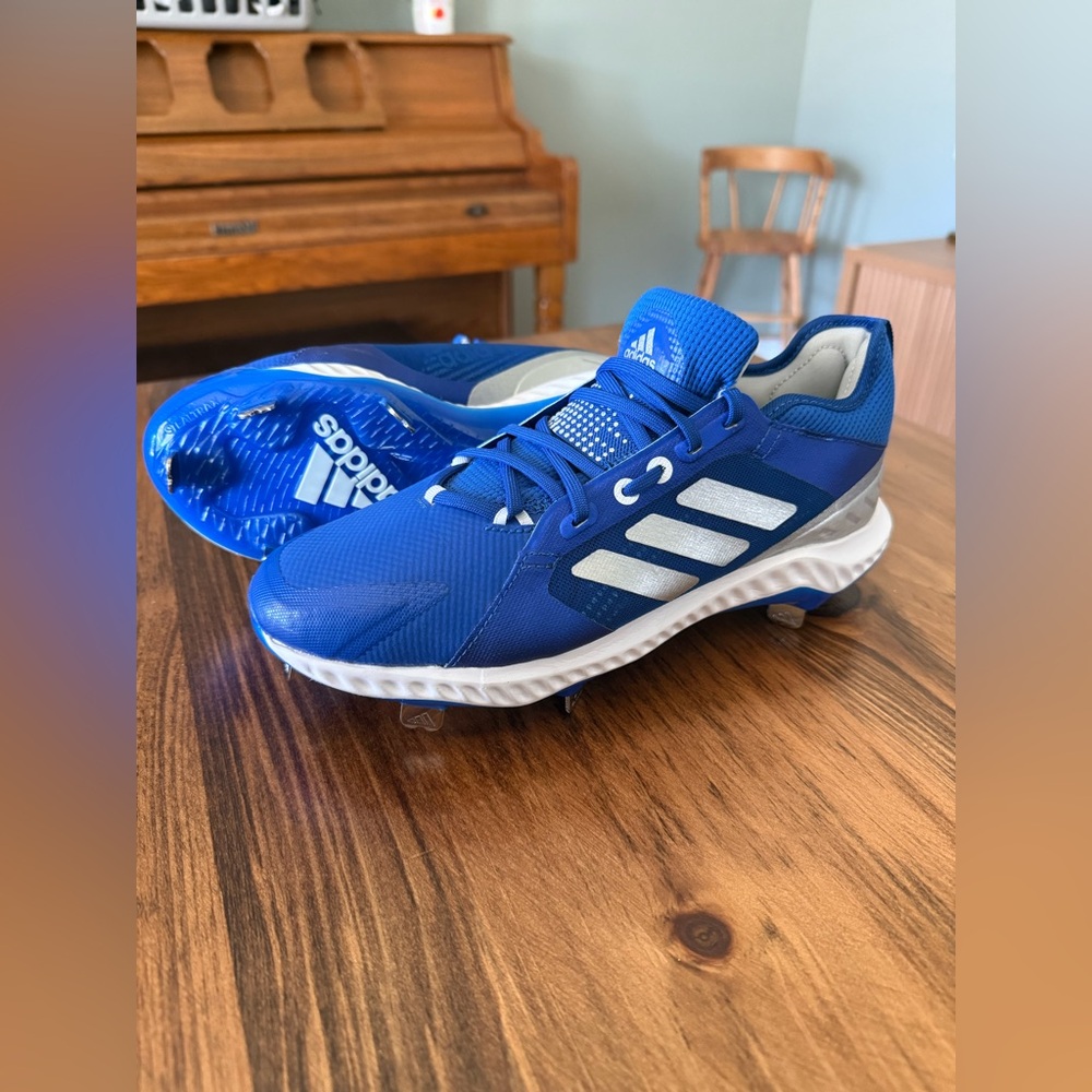 Adidas PureHustle Women’s Softball Cleats, Size 8.5